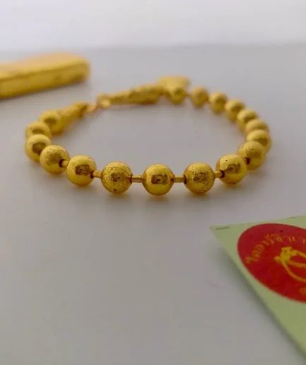 สร้อยข้อมือทองชุบ 1 บาท ลายไข่ปลาสลับ พร้อมจี้หัวใจ