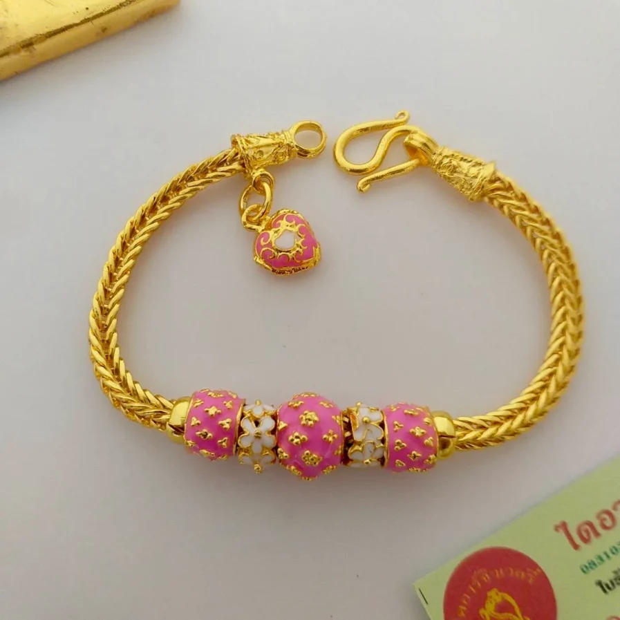สร้อยข้อมือสี่เสาลงยา หนัก 2 บาท สีชมพู