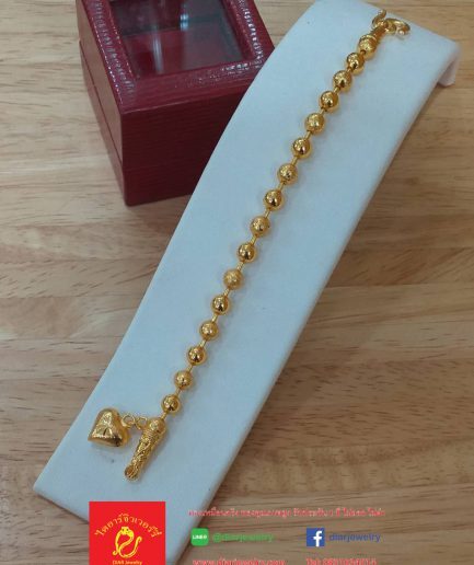 สร้อยข้อมือทองชุบ 1 บาท ลายไข่ปลาสลับ พร้อมจี้หัวใจ